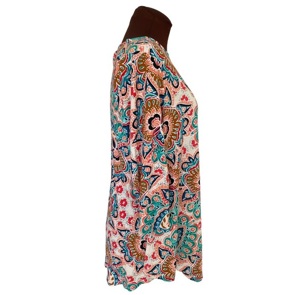 Chico's Paisley Floral Jersey Stretch Swing Rounded Hem Tunic Blouse Size 1 US M - Picture 8 of 9